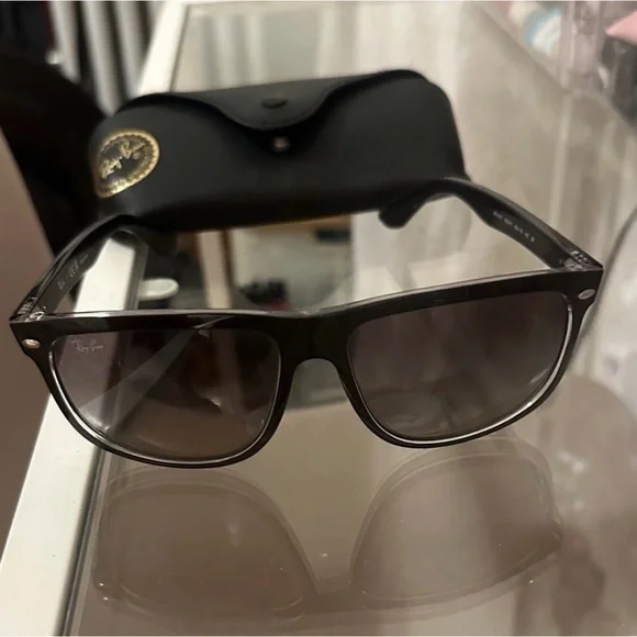 Ray-Ban RB4147 Boyfriend Rare Color Mix Black/Transparent. - Picture 2 of 11